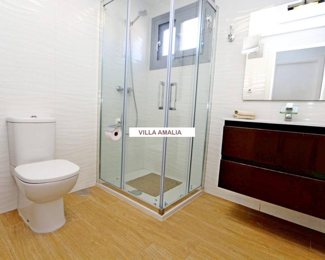 Beach Apartment Amalia Torrevieja Exterior photo