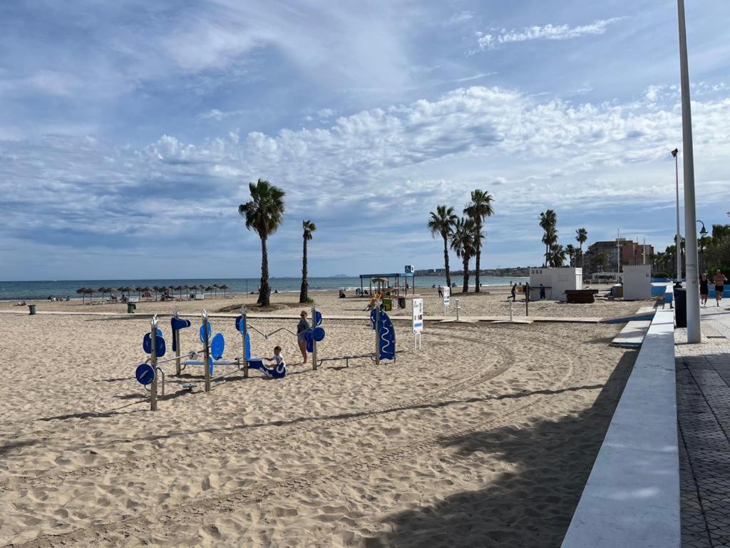 Beach Apartment Amalia Torrevieja Exterior photo